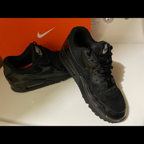 Sold - Picture 10 of 12